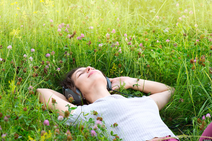 Lifestyle Hacks for a Stress-Free and Relaxing Weekend