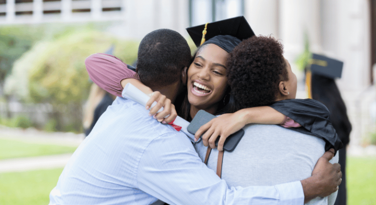 How to Find Scholarships for International Students by Major